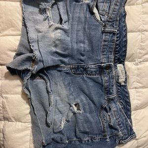Torrid distressed jean shorty shorts
